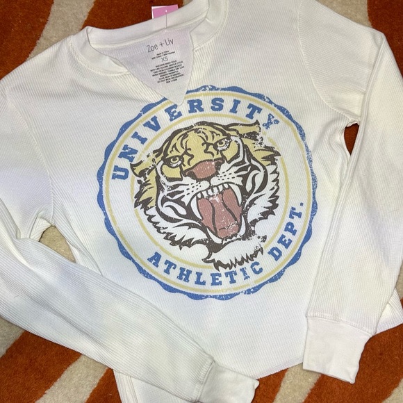 Zoe + Liv University Athletic Department Tiger Crest waffle long sleeve XS or XL - Picture 1 of 11